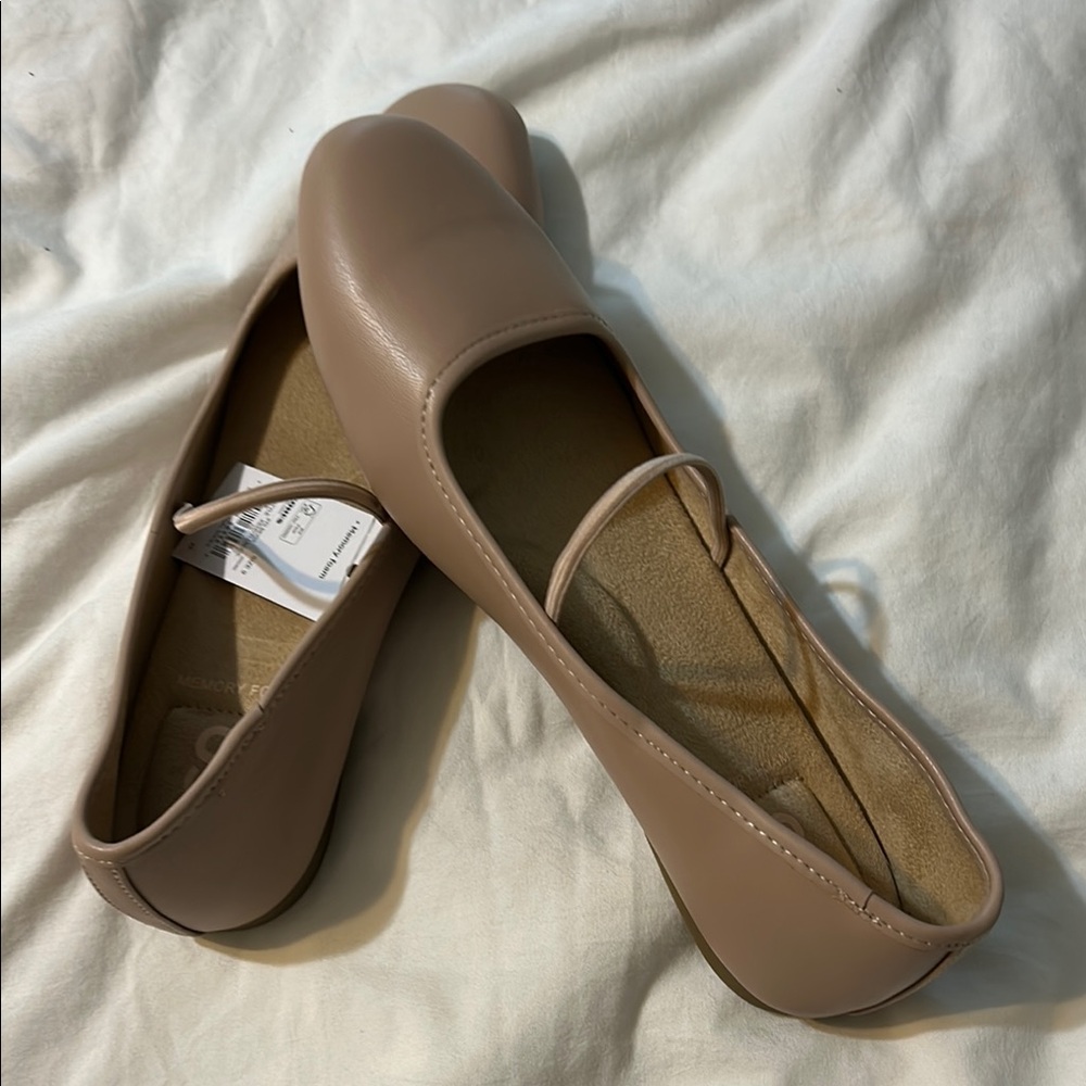 NWT Women's Ballet Flats